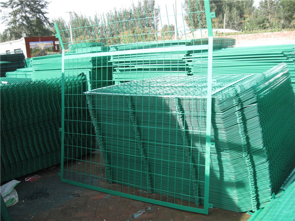 �����o�ھW